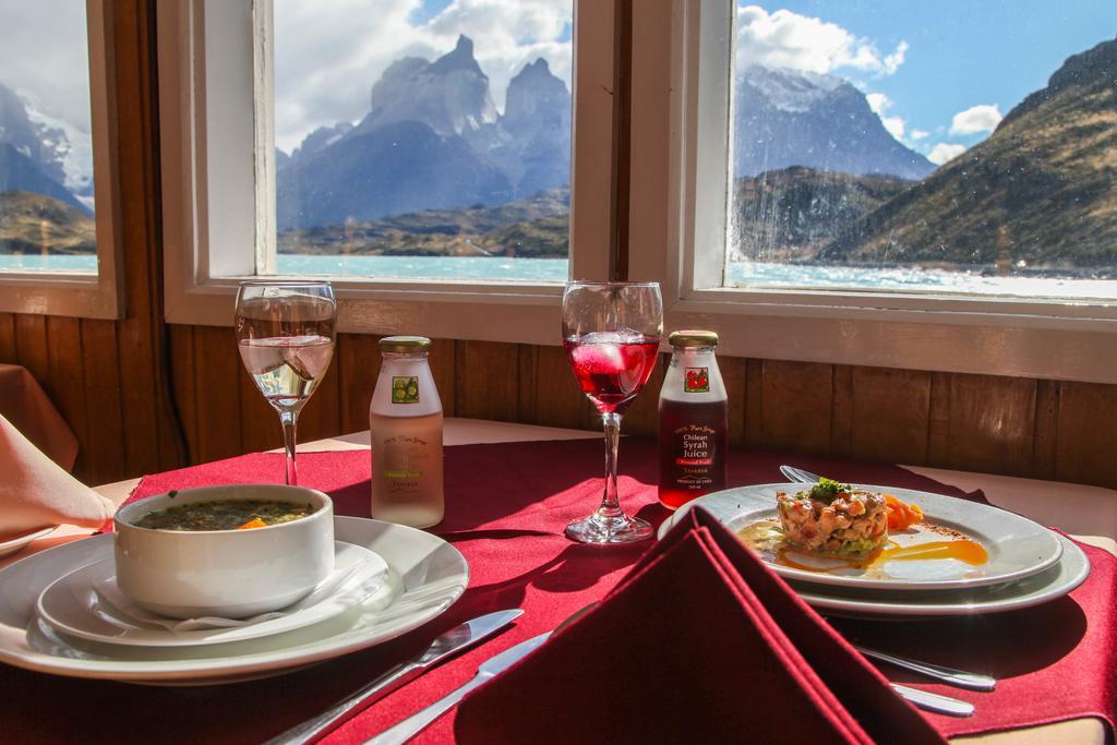 Hosteria Pehoe Torres del Paine National Park Exteriör bild