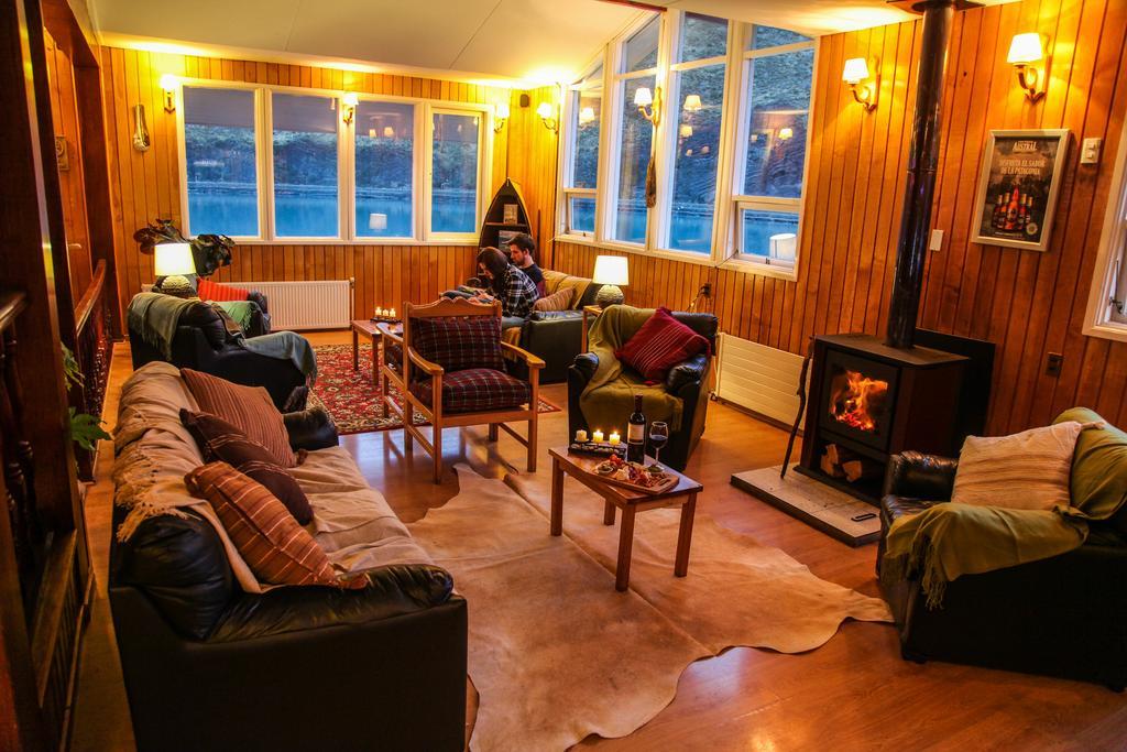 Hosteria Pehoe Torres del Paine National Park Exteriör bild